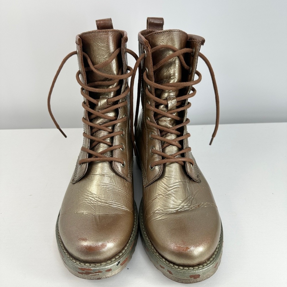 Frye Veronica Combat Boots 6.5 Crinkled Metallic Gold Leather Fairy Grunge Punk